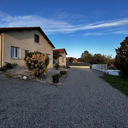 Gite La Garrigue Montbarla Exterior photo